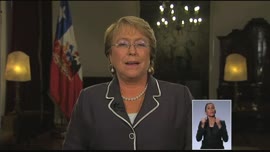Presidenta Bachelet se di...